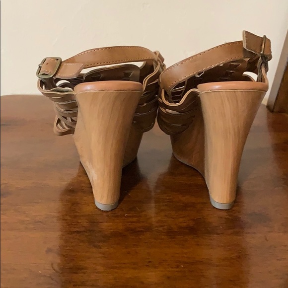 Wedges - Picture 3 of 4
